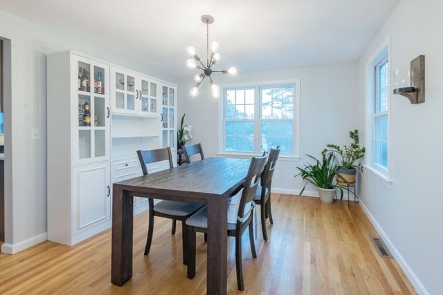 2 Pisces Lane, Plymouth, MA 02360