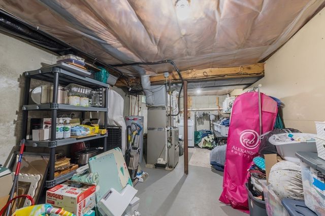 2 Pisces Lane, Plymouth, MA 02360