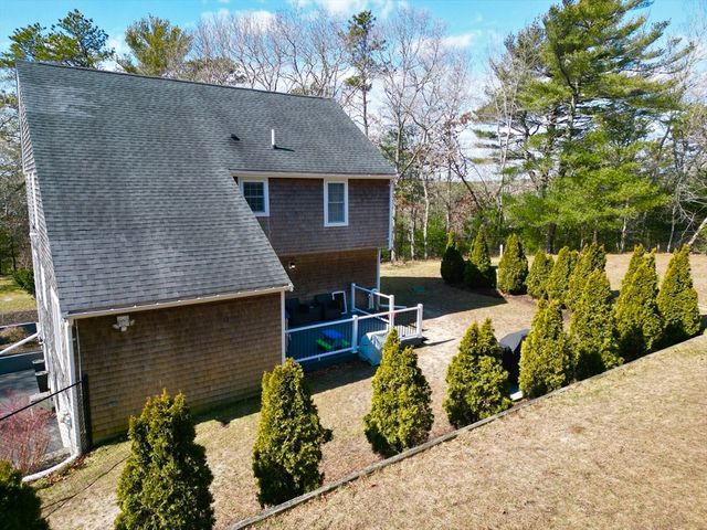 2 Pisces Lane, Plymouth, MA 02360