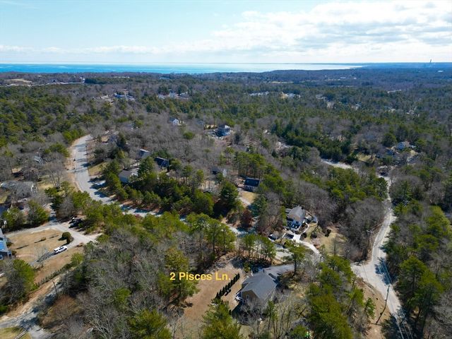 2 Pisces Lane, Plymouth, MA 02360