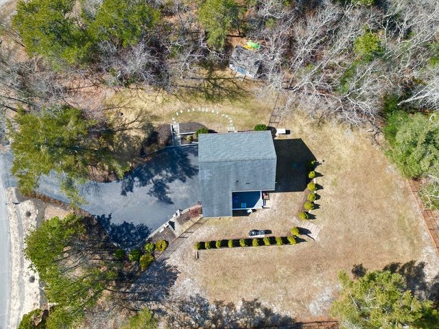 2 Pisces Lane, Plymouth, MA 02360