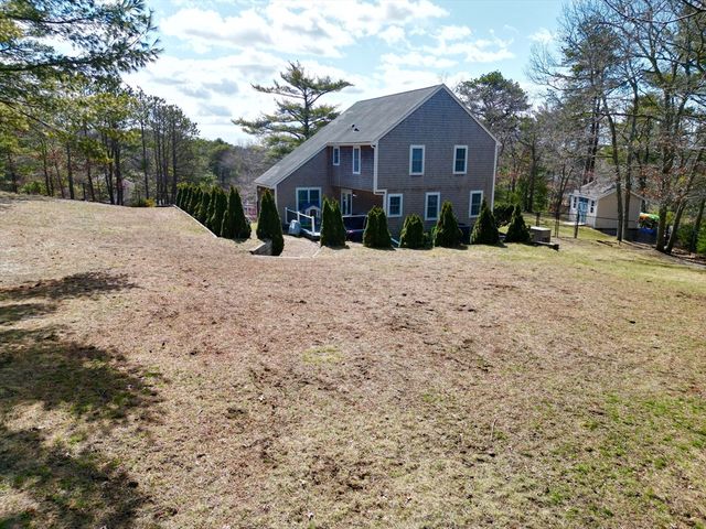 2 Pisces Lane, Plymouth, MA 02360