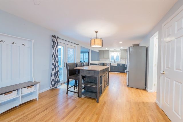 2 Pisces Lane, Plymouth, MA 02360