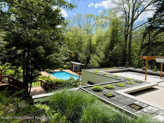 1202 Jackson Corners Road, Red Hook, NY 12571