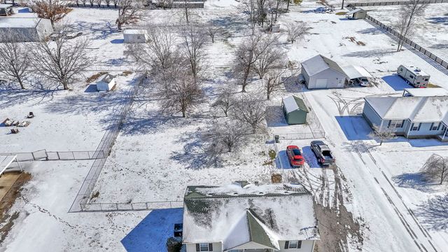 991 Rock Springs Midland Rd, Christiana, TN 37037