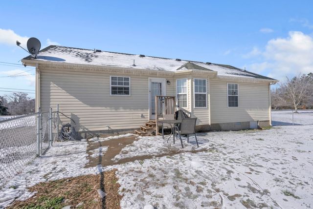 991 Rock Springs Midland Rd, Christiana, TN 37037