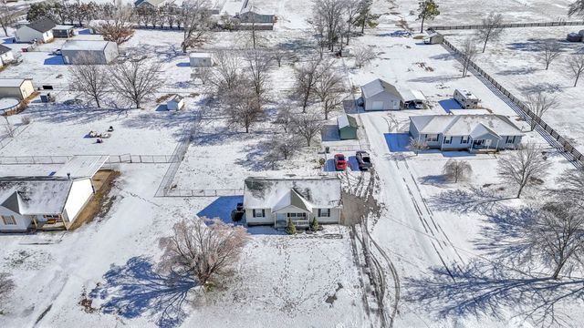 991 Rock Springs Midland Rd, Christiana, TN 37037