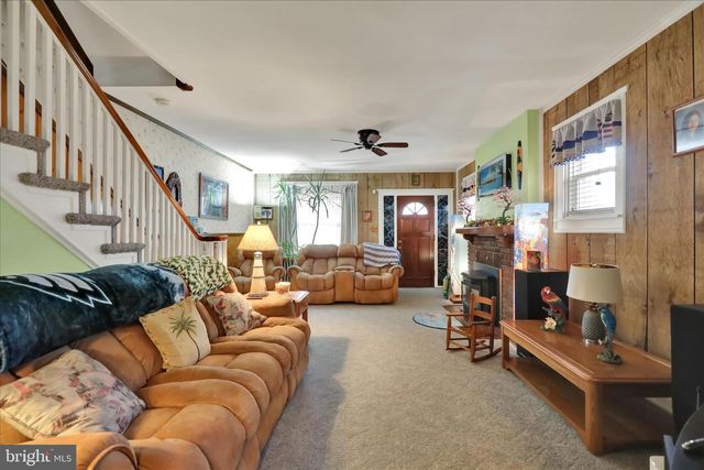 293 DIAMOND ST, Pottstown, PA 19464