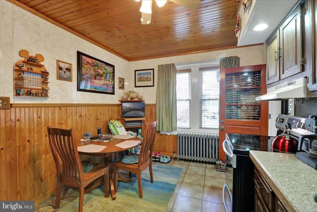 293 DIAMOND ST, Pottstown, PA 19464