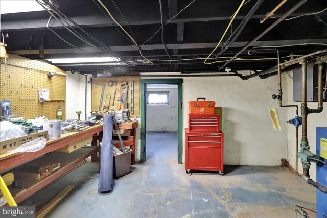 293 DIAMOND ST, Pottstown, PA 19464