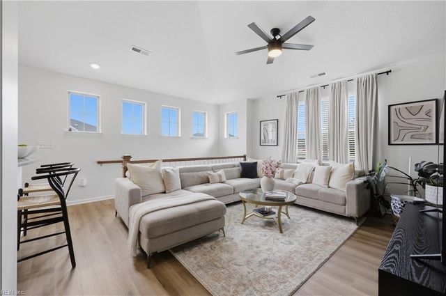 1312 Kathy Ann WAY E, Carrollton, VA 23314