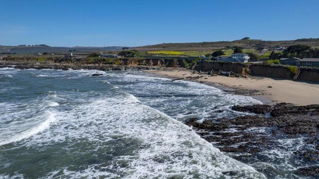 12901 Cabrillo Highway, Pescadero, CA 94060