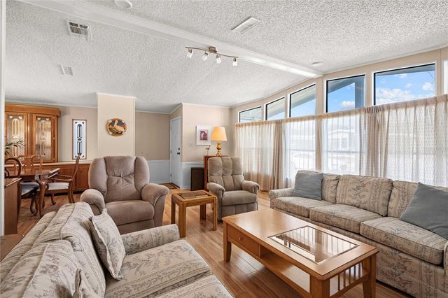 36846 KIMELA AVENUE, Zephyrhills, FL 33542