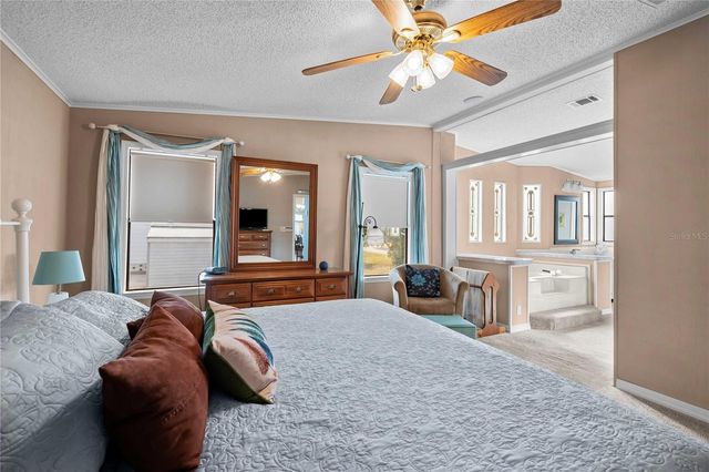 36846 KIMELA AVENUE, Zephyrhills, FL 33542