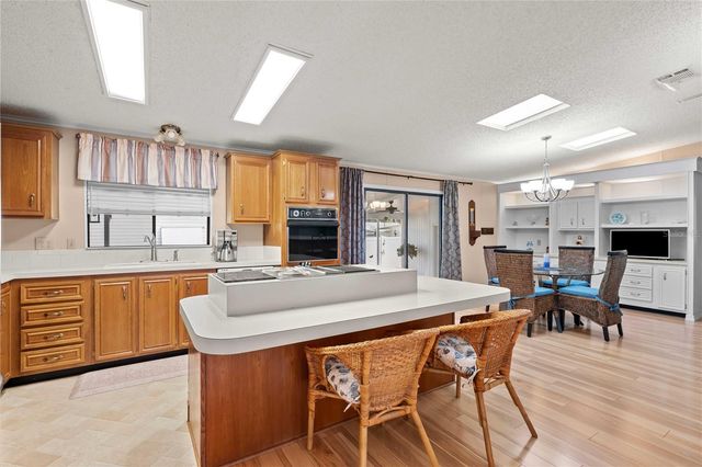 36846 KIMELA AVENUE, Zephyrhills, FL 33542