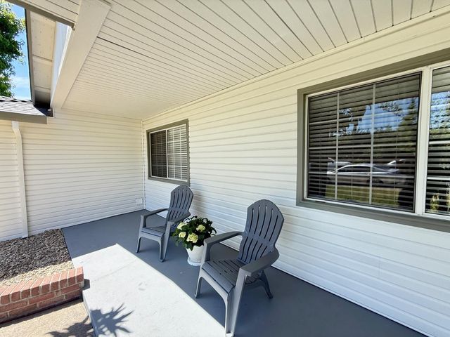 6508 Clara Way, North Highlands, CA 95660