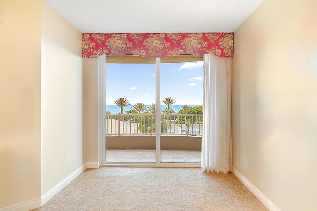 700 Ocean Royale 302, Juno Beach, FL 33408