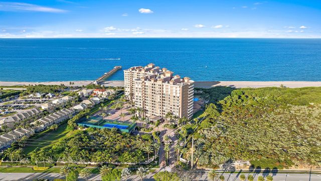 700 Ocean Royale 302, Juno Beach, FL 33408