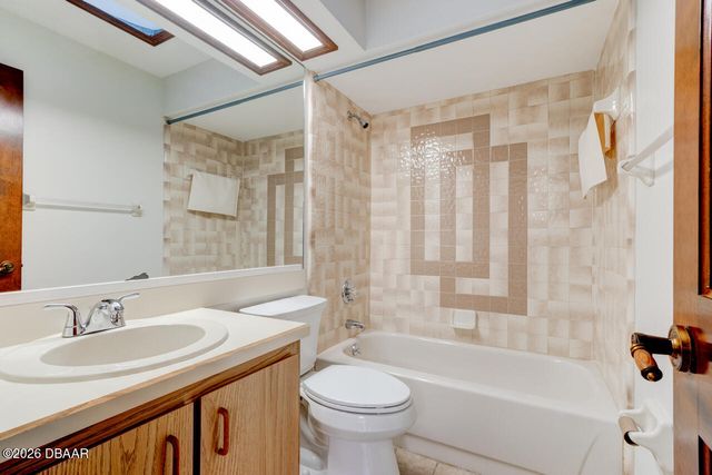 1262 Charter Oaks Circle, Holly Hill, FL 32117