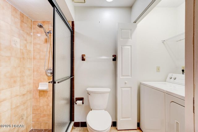 1262 Charter Oaks Circle, Holly Hill, FL 32117