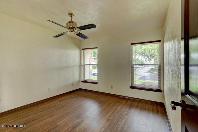 1262 Charter Oaks Circle, Holly Hill, FL 32117