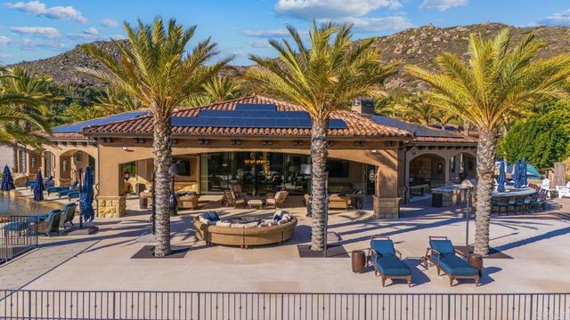 4065 Via Palo Verde Lago, Alpine, CA 91901