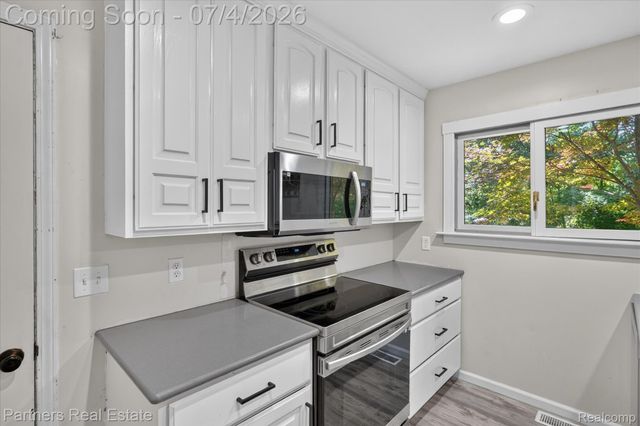 2500 Hubert Road, Genoa Township, MI 48114