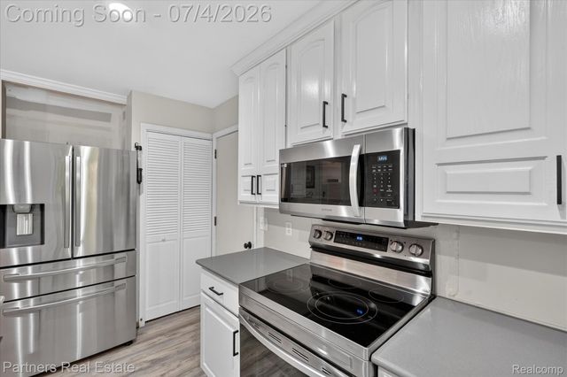 2500 Hubert Road, Genoa Township, MI 48114