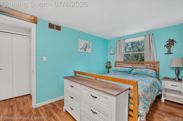 2500 Hubert Road, Genoa Township, MI 48114