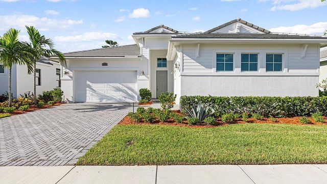 2301 SE Canopy Cove Lane, Port St. Lucie, FL 34984