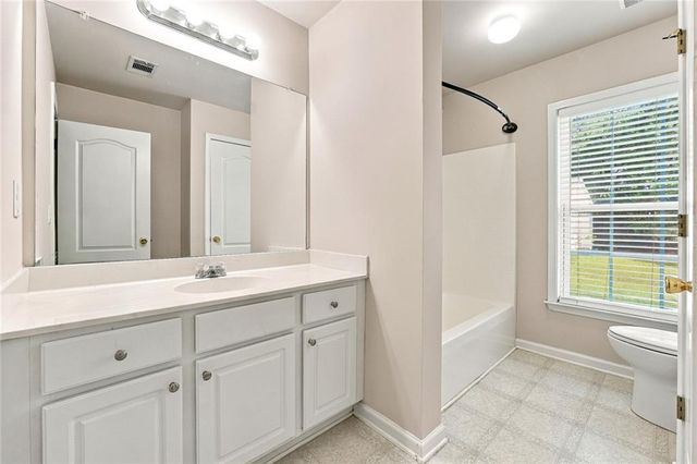 2017 Preserve Creek Way, Loganville, GA 30052