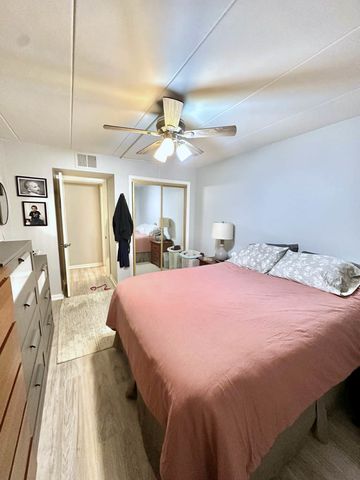 2900 Maple Avenue 24A, Downers Grove, IL 60515