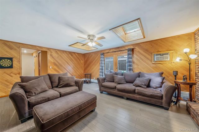 138 Main Avenue, Lake Grove, NY 11755