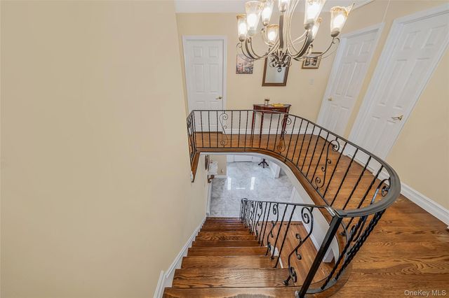 138 Main Avenue, Lake Grove, NY 11755