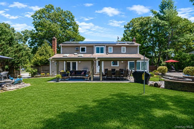 138 Main Avenue, Lake Grove, NY 11755