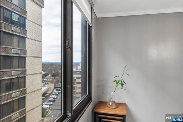 326 Prospect Avenue 10H, Hackensack, NJ 07601