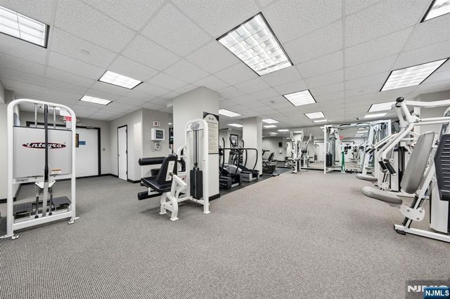 326 Prospect Avenue 10H, Hackensack, NJ 07601