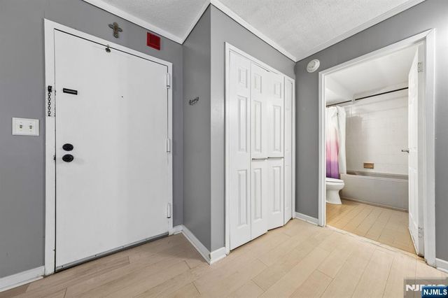 326 Prospect Avenue 10H, Hackensack, NJ 07601