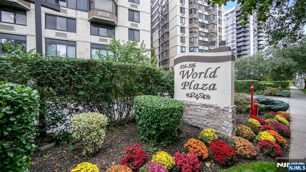 326 Prospect Avenue 10H, Hackensack, NJ 07601