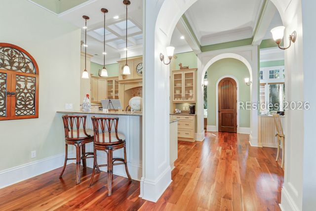 285 Long Cove Dr, Hilton Head Island, SC 29928