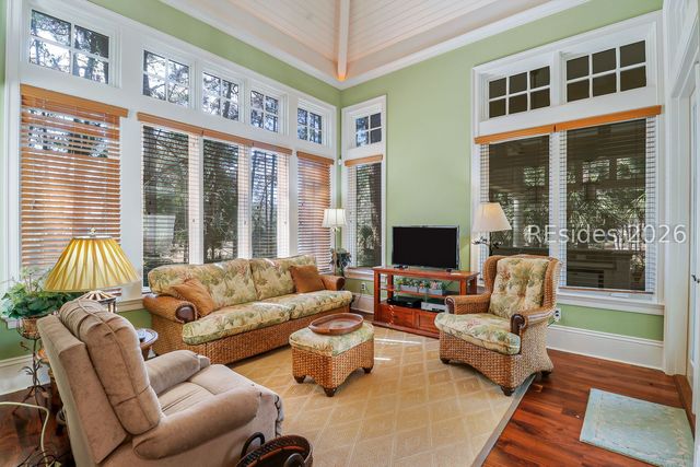 285 Long Cove Dr, Hilton Head Island, SC 29928