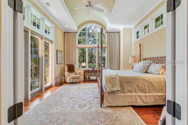 285 Long Cove Dr, Hilton Head Island, SC 29928