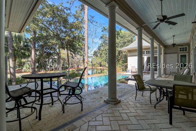 285 Long Cove Dr, Hilton Head Island, SC 29928