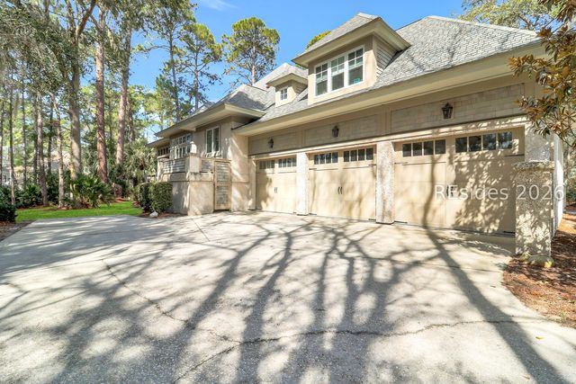 285 Long Cove Dr, Hilton Head Island, SC 29928