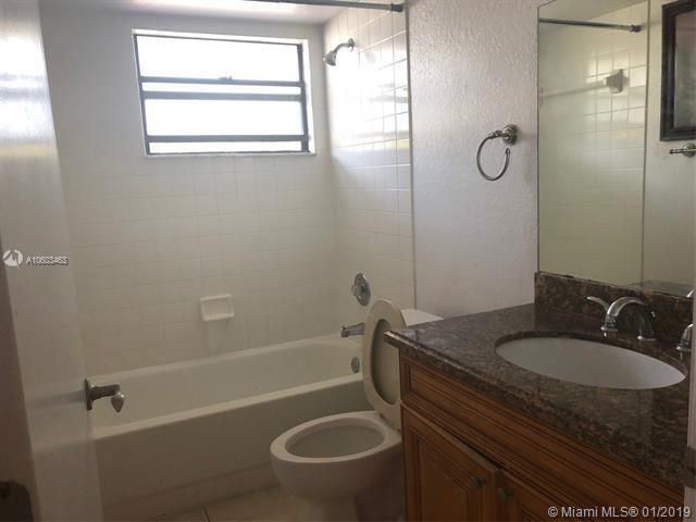 1461 Windorah Way E, West Palm Beach, FL 33411