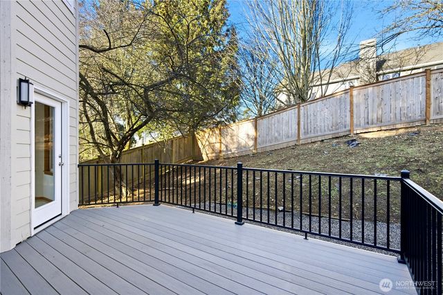 14516 79th Drive SE, Newcastle, WA 98059