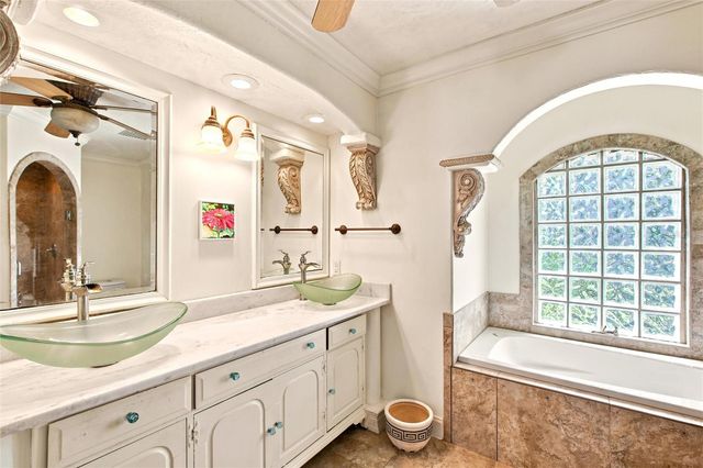 652 N ELM STREET, Englewood, FL 34223