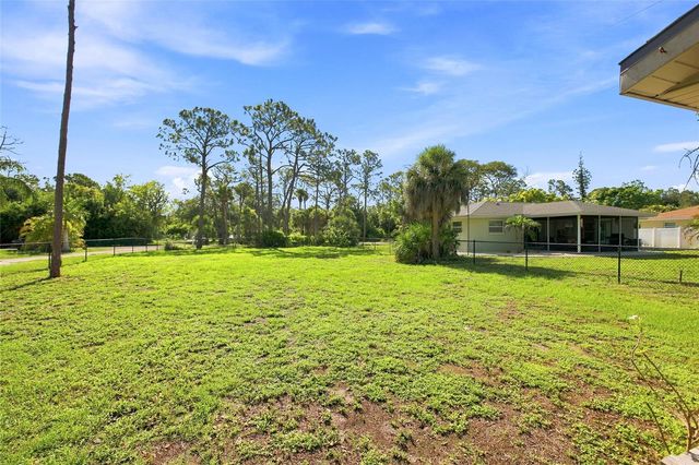 652 N ELM STREET, Englewood, FL 34223