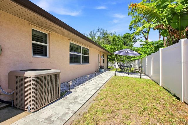 652 N ELM STREET, Englewood, FL 34223