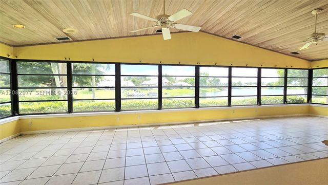 12724 Westport Cir, Wellington, FL 33414